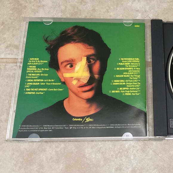 CD Theodore: An Alternative Music Sampler - Picture 4 of 5